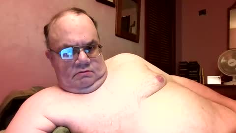 Snapshot of chrismini312 chatting on 05-25-26, 02:39 Chris The Jerk Off King online show from 05-25-26, 02:39