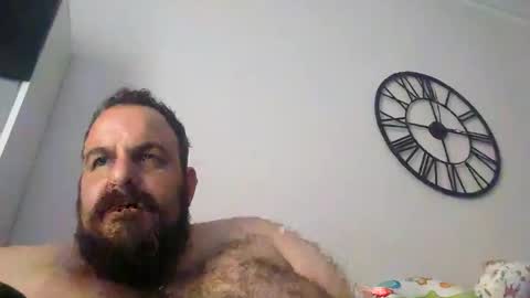 Snapshot of chrisole chatting on 05-15-26, 12:01 chris ole online show from 05-15-26, 12:01