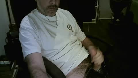 Snapshot of chrisprngr chatting on 07-28-26, 06:20 chrisprngr online show from 07-28-26, 06:20