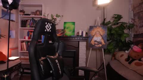 chriss_foxx online show from 04-22-26, 04:19