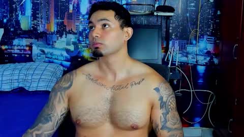 Chriss Stewart online show from 11-19-25, 02:44