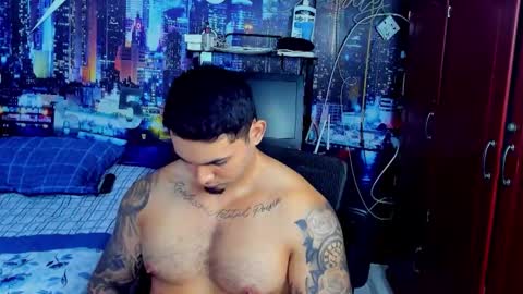 Chriss Stewart online show from 12-05-25, 03:15