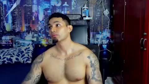 Snapshot of chriss_stewart2 chatting on 06-18-26, 02:01 Chriss Stewart online show from 06-18-26, 02:01