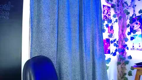 Christian Wang online show from 02-06-25, 02:37