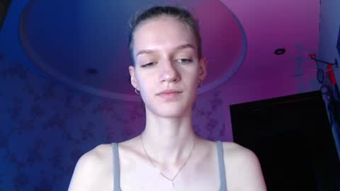 chrissy_joyful online show from 06-18-26, 09:14