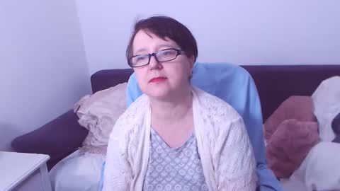 Christa online show from 03-10-25, 07:18