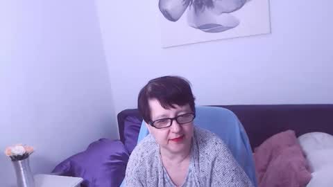 Christa online show from 11-19-25, 10:32