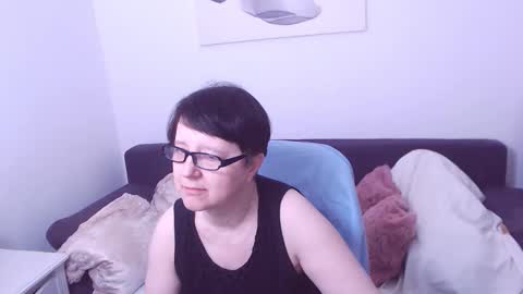 Christa online show from 04-19-26, 11:42