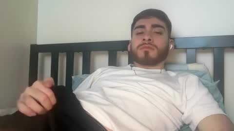 Snapshot of christian49013 chatting on 06-11-26, 06:11 christian49013 online show from 06-11-26, 06:11