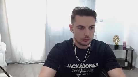 Snapshot of christianhot_ chatting on 05-24-26, 04:12 Master Gab online show from 05-24-26, 04:12