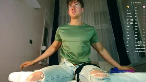 UPVOTE ME ------  ILL DO SOMETHING FOR FREE online show from 11-25-25, 04:29