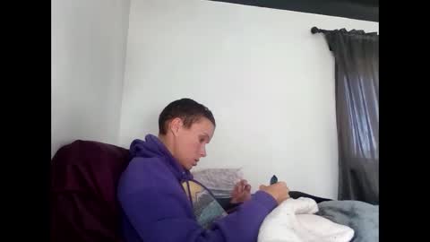 Snapshot of christinasaunters chatting on 01-28-25, 07:00 Christina Saunters online show from 01-28-25, 07:00