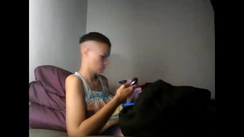 Snapshot of christinasaunters chatting on 02-08-25, 11:44 Christina Saunters online show from 02-08-25, 11:44