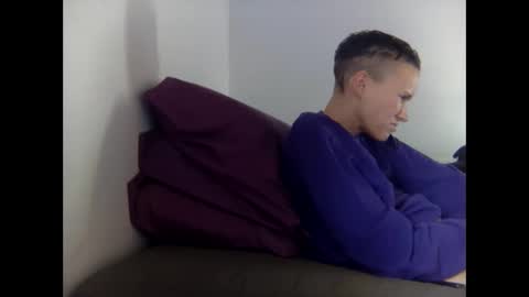 Snapshot of christinasaunters chatting on 03-02-25, 10:27 Christina Saunters online show from 03-02-25, 10:27