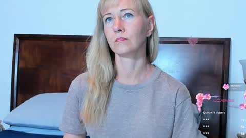 Christine -  online show from 01-07-25, 01:03