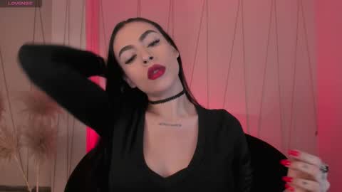 Christine Ford online show from 11-25-25, 12:27