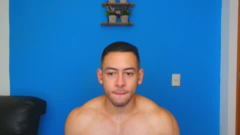 Snapshot of christopher_w chatting on 01-26-25, 11:18 Christopher online show from 01-26-25, 11:18