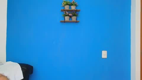 Snapshot of christopher_w chatting on 02-17-25, 01:58 Christopher online show from 02-17-25, 01:58