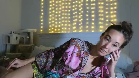 Christy Love online show from 11-11-25, 04:45