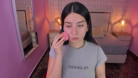 CHRISTY  online show from 10-18-25, 07:25