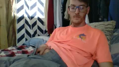 Snapshot of chrisvibess chatting on 03-17-26, 07:06 chrisvibess online show from 03-17-26, 07:06