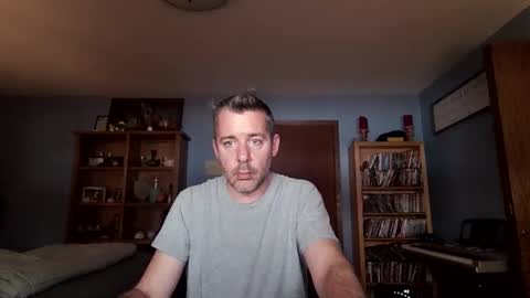 chrisw8121 online show from 02-13-26, 10:17