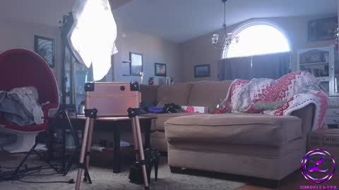 Snapshot of chroniclove chatting on 12-05-24, 10:01 Marley online show from 12-05-24, 10:01