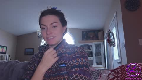 Snapshot of chroniclove chatting on 12-10-24, 05:33 Marley online show from 12-10-24, 05:33