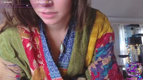 Snapshot of chroniclove chatting on 01-03-25, 05:53 Marley online show from 01-03-25, 05:53