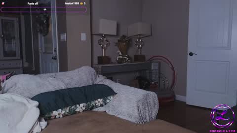 Snapshot of chroniclove chatting on 01-18-25, 11:33 Marley online show from 01-18-25, 11:33