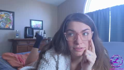 Snapshot of chroniclove chatting on 01-28-25, 06:07 Marley online show from 01-28-25, 06:07