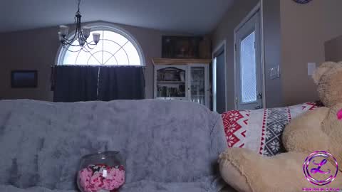 Snapshot of chroniclove chatting on 02-11-25, 06:44 Marley online show from 02-11-25, 06:44