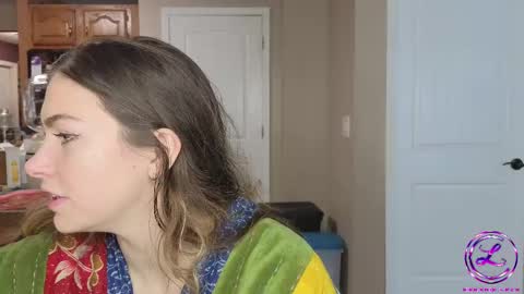 Snapshot of chroniclove chatting on 02-12-25, 06:30 Marley online show from 02-12-25, 06:30