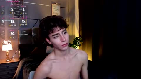 chrristopher77 online show from 10-03-25, 12:46