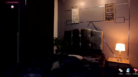 chrristopher77 online show from 10-08-25, 12:47