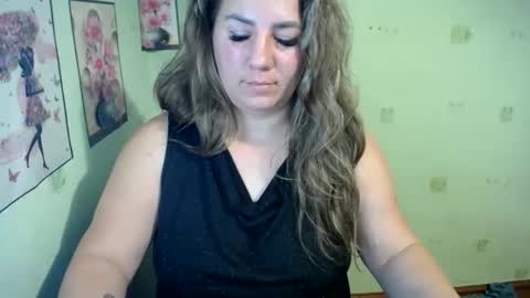 Diana online show from 01-16-25, 04:07