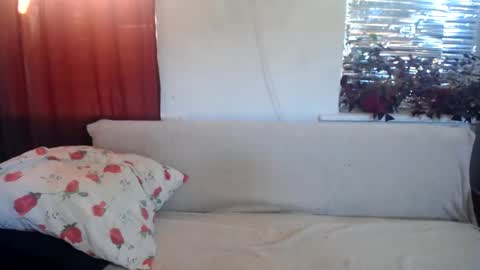 Snapshot of chrystalbella chatting on 06-29-26, 04:30 Diana online show from 06-29-26, 04:30