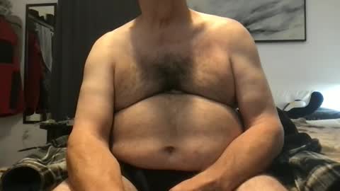Snapshot of chubbeebear chatting on 01-08-26, 11:01 lOOking4me online show from 01-08-26, 11:01