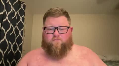 chubbsguy92 online show from 10-29-25, 01:52