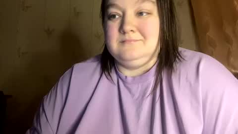Snapshot of chubby__katie_ chatting on 02-17-25, 03:31 Kat online show from 02-17-25, 03:31