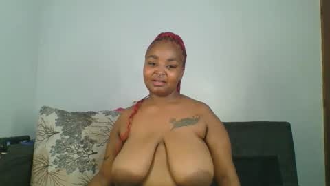 chubby_princess2 online show from 10-04-25, 01:31