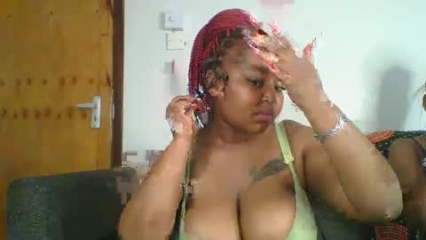 chubby_princess2 online show from 10-09-25, 10:46