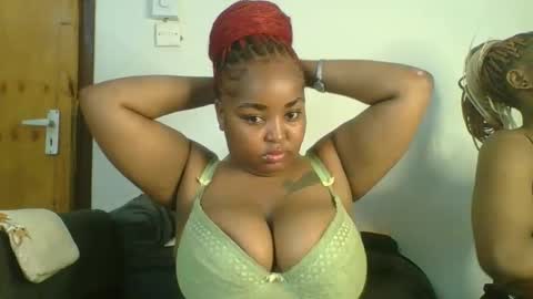chubby_princess2 online show from 10-10-25, 02:21