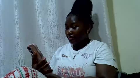DivaDee online show from 05-20-26, 05:41