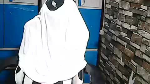 chubbylove_123 online show from 09-11-25, 11:32