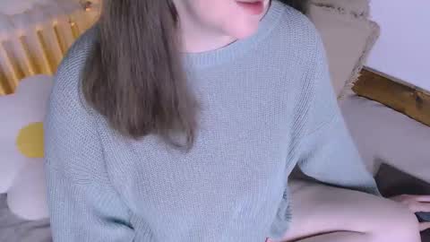 Snapshot of chubbymaia chatting on 05-04-26, 06:48 Maia online show from 05-04-26, 06:48