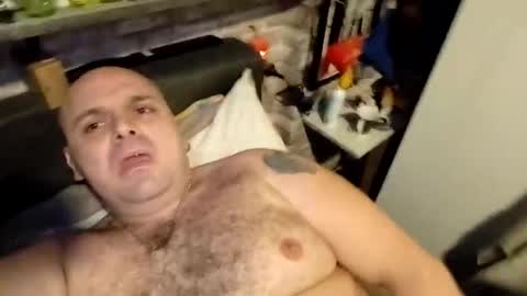 chubbyman40 online show from 01-17-26, 07:17