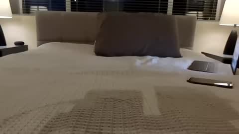 AstorYvr online show from 07-22-26, 05:10