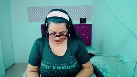 Lulu online show from 01-04-25, 01:10