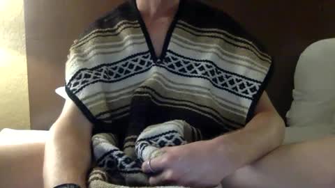 Snapshot of chuck5566 chatting on 03-06-25, 01:05 chuck5566 online show from 03-06-25, 01:05